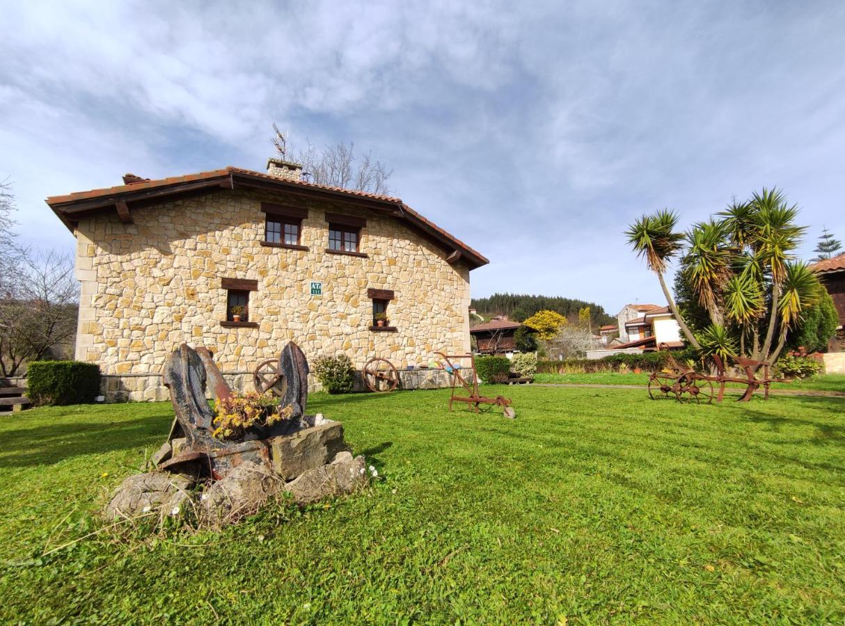 Asturias Apartamentos Rurales Naveces Exterior photo